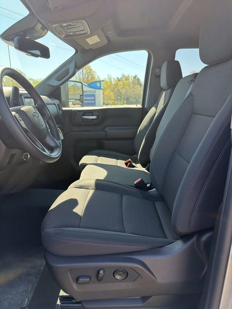 New 2026 Chevrolet Silverado 2500 Custom w/ Custom Value Package AWD/4WD image 20