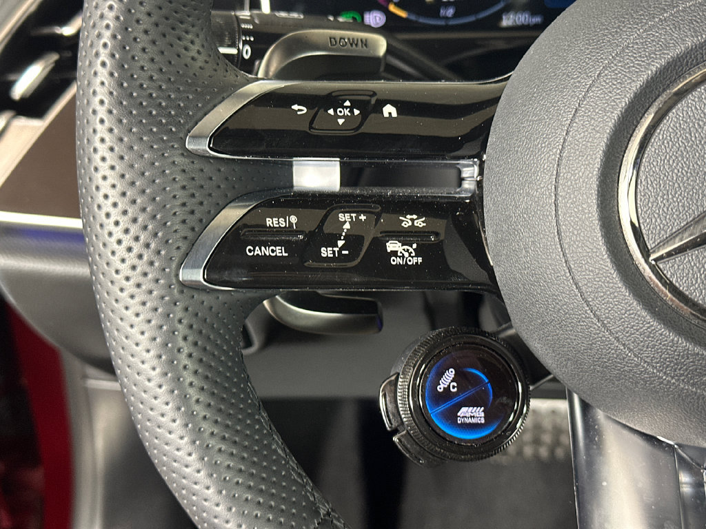 Certified 2026 Mercedes-Benz E 53 AMG e 4MATIC Sedan image 27