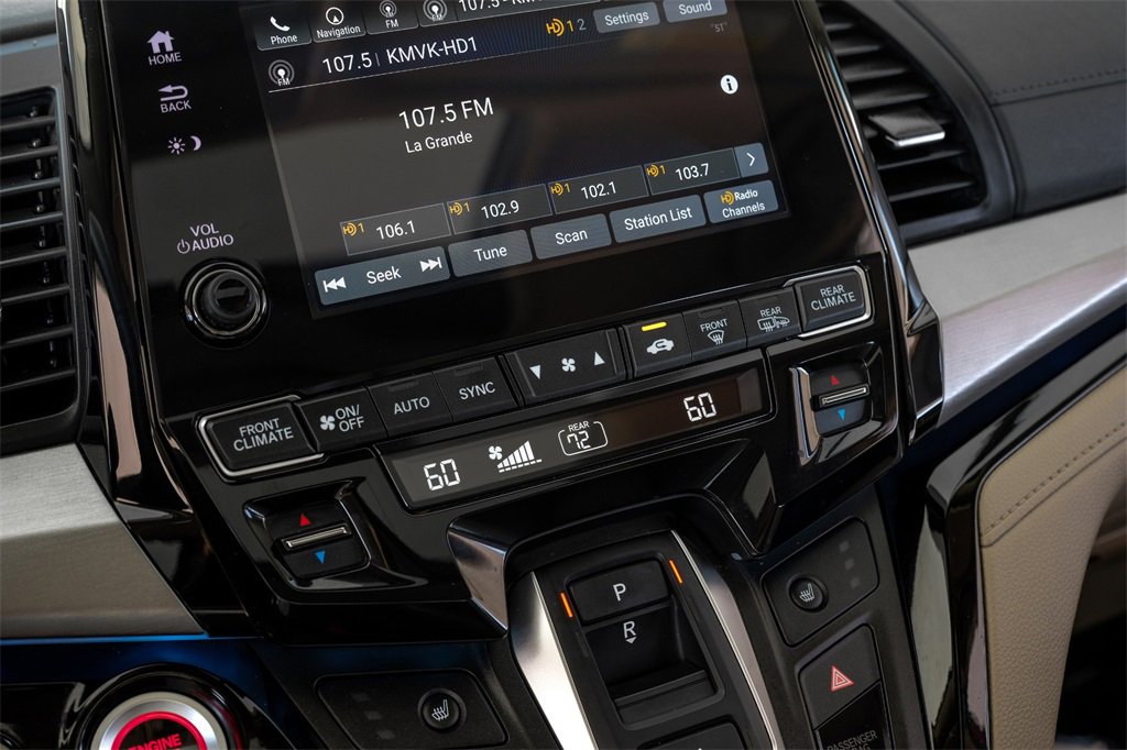 Used 2023 Honda Odyssey Touring image 29