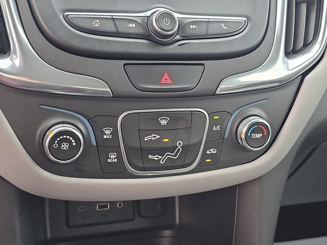 Used 2020 Chevrolet Equinox LS FWD image 25