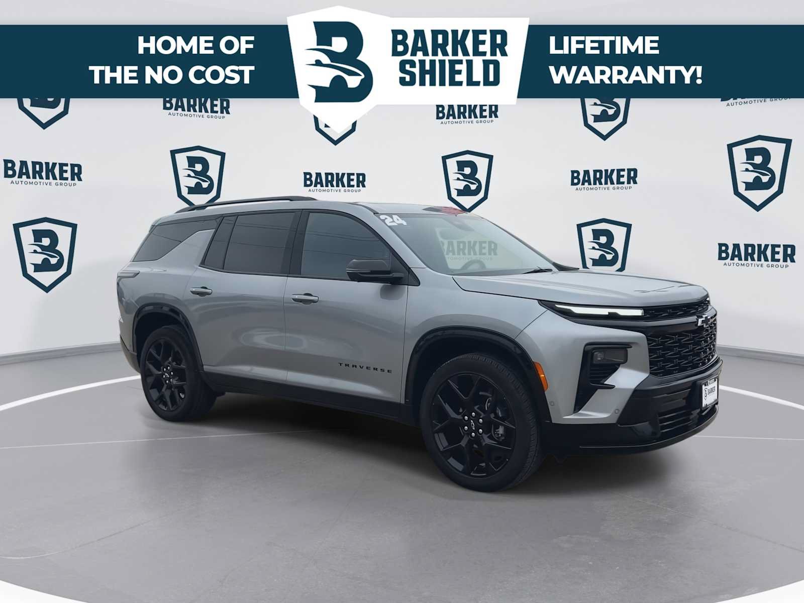 Used 2024 Chevrolet Traverse RS w/ LPO, Floor Liner Package AWD/4WD image 2