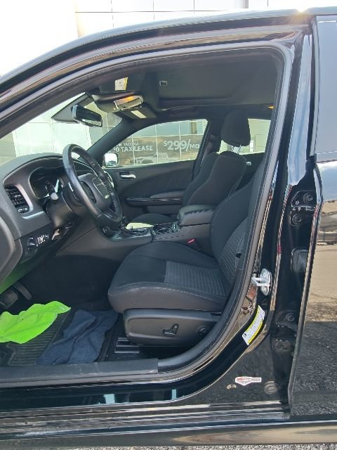 Used 2019 Dodge Charger R/T w/ Driver Confidence Group image 9
