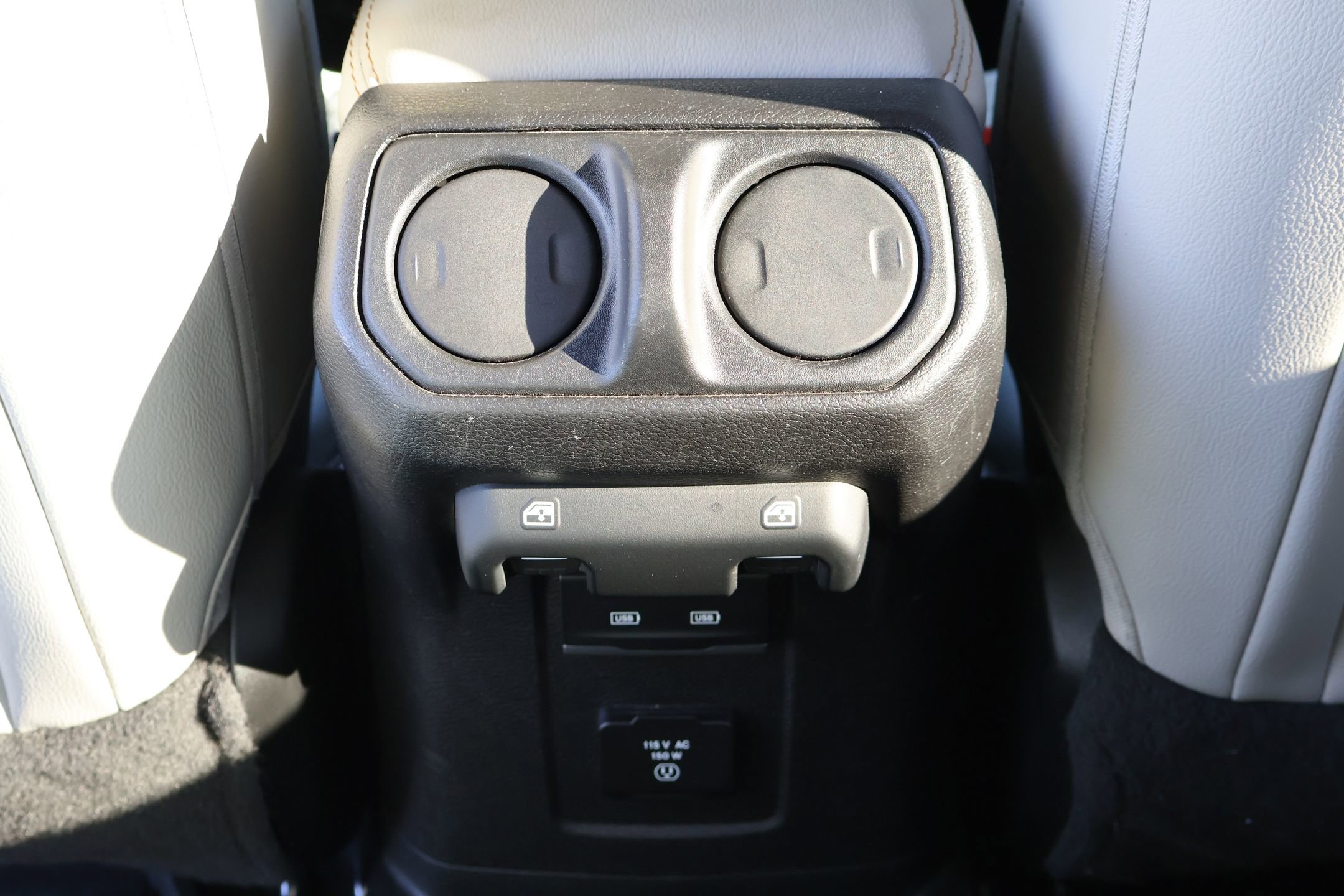 Used 2021 Jeep Wrangler Unlimited Sahara image 23