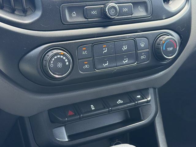 Used 2018 Chevrolet Colorado W/T w/ WT Convenience Package RWD image 26