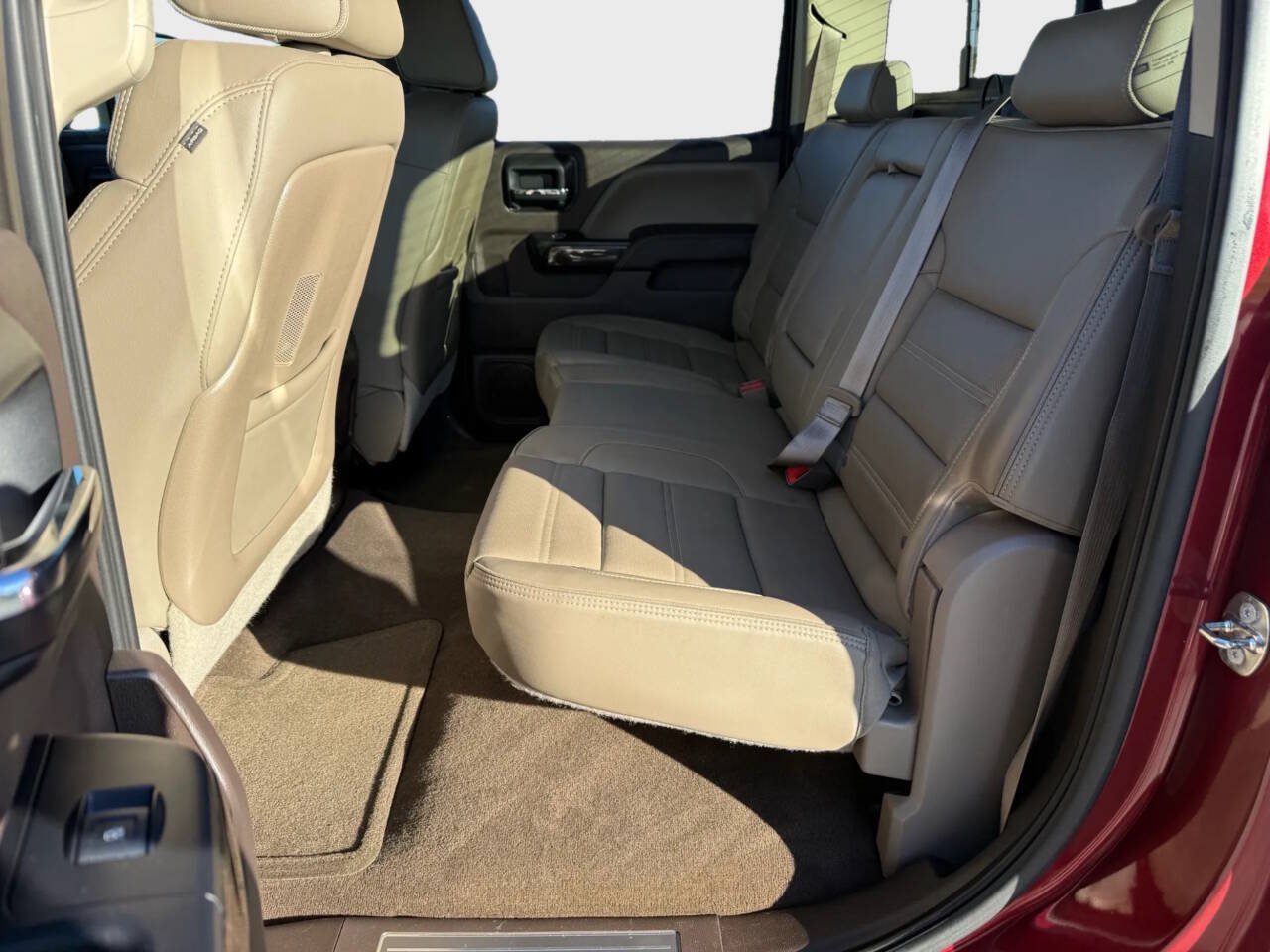 Used 2015 GMC Sierra 3500 Denali w/ Duramax Plus Package AWD/4WD image 8