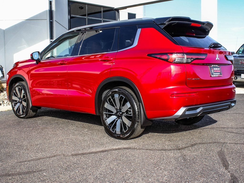 New 2026 Mitsubishi Outlander SEL image 4