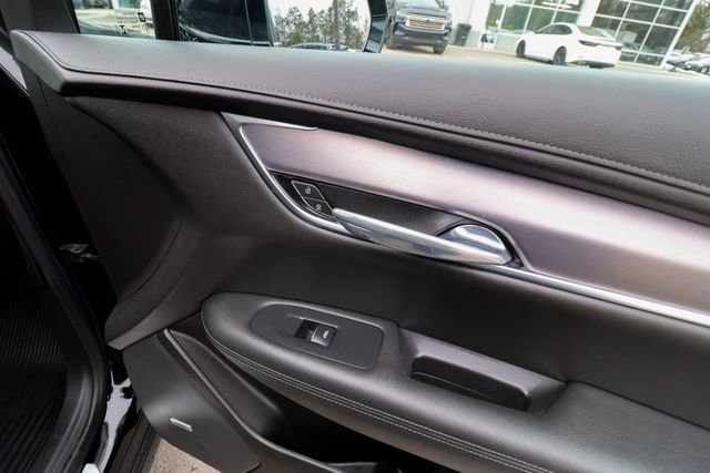 Used 2023 Cadillac XT6 Luxury image 46