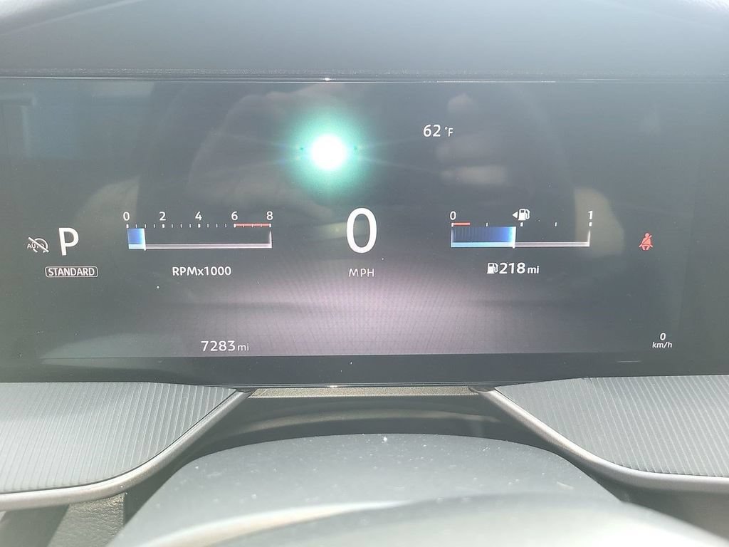 Used 2025 Nissan Murano SV AWD/4WD image 17