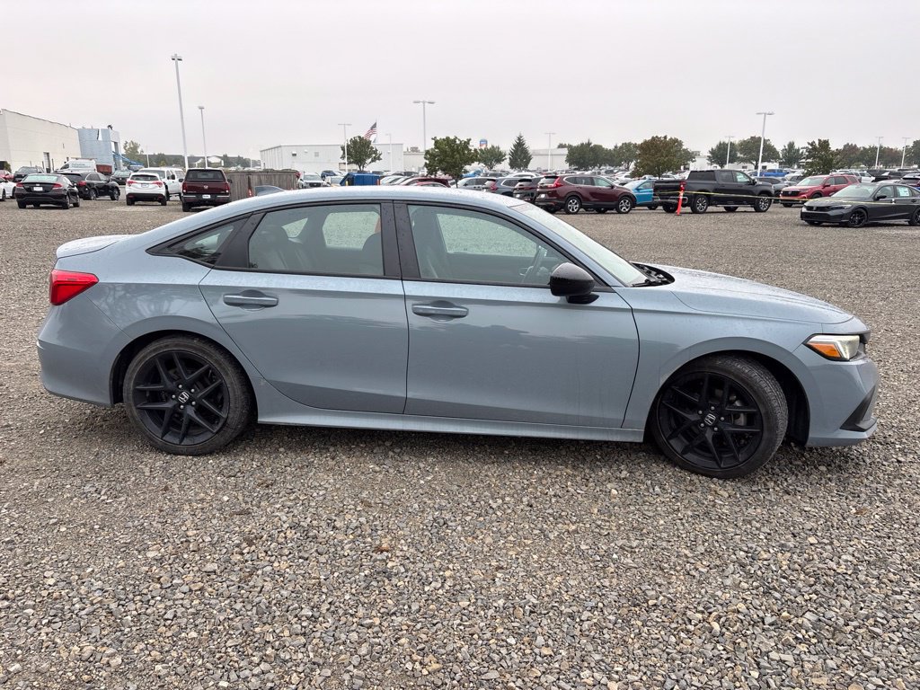 Used 2023 Honda Civic Sport image 11