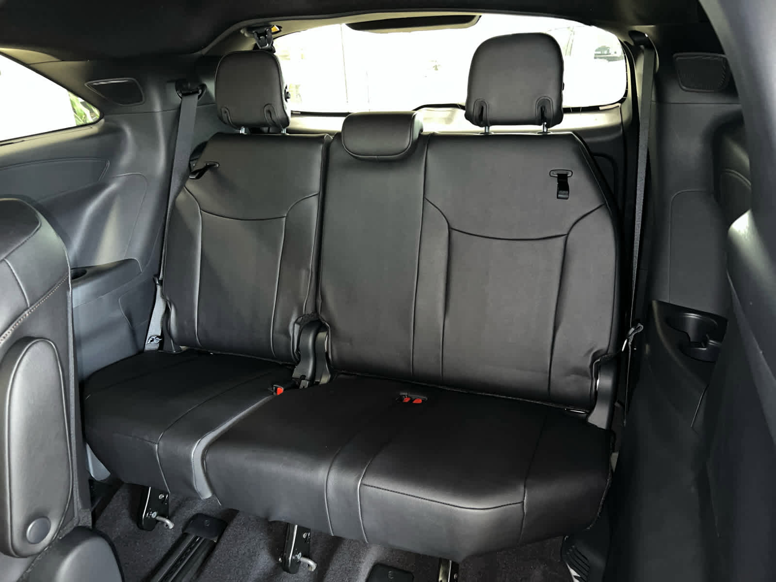 New 2026 Toyota Sienna Platinum AWD/4WD image 13