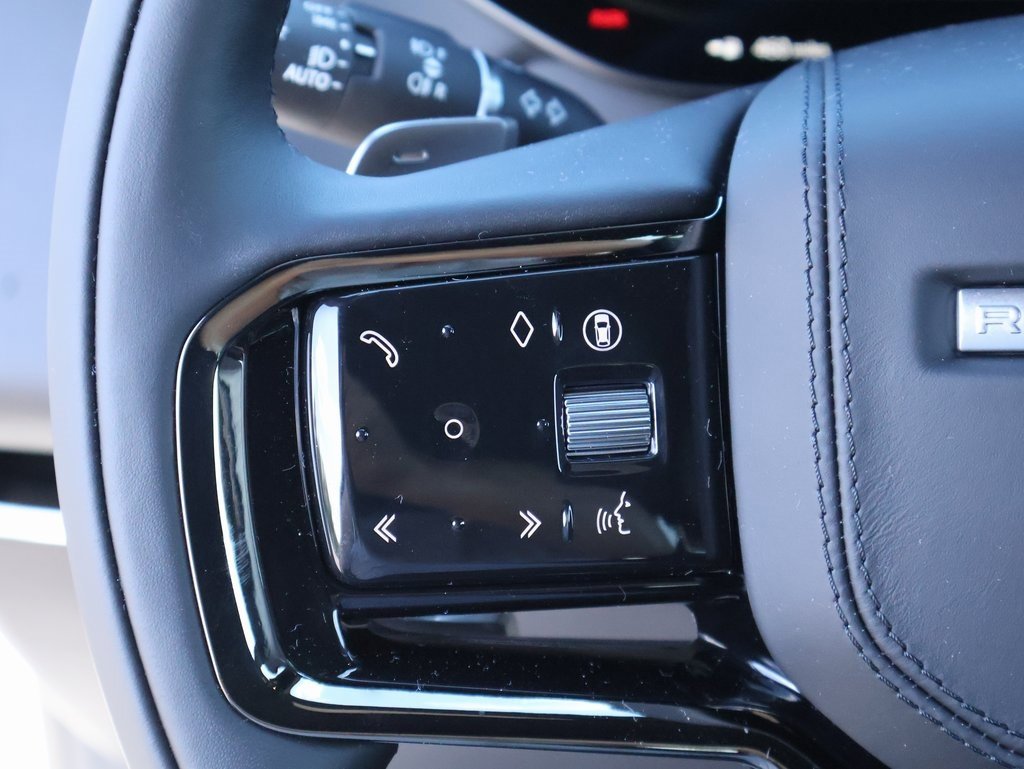 New 2025 Land Rover Range Rover Sport Dynamic SE image 36