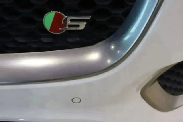 Used 2020 Jaguar F-PACE S image 50