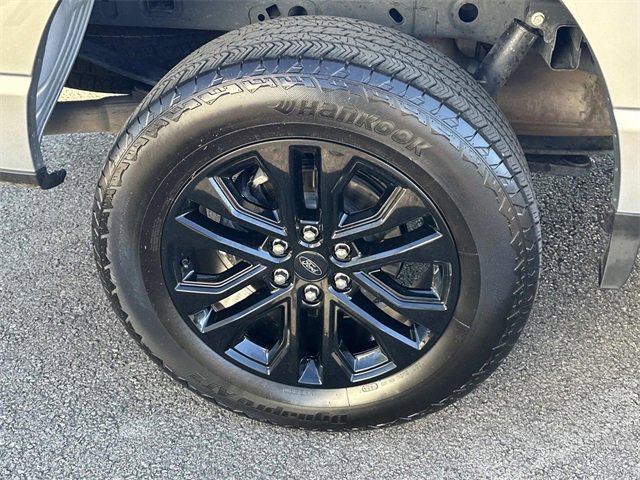 Used 2024 Ford F150 Lariat w/ FX4 Off-Road Package image 27