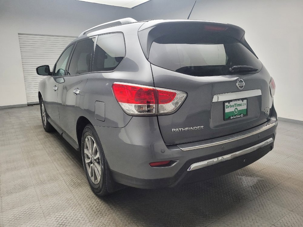 Used 2015 Nissan Pathfinder SV w/ Cargo Package image 5