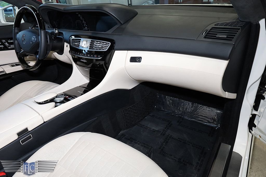 Used 2013 Mercedes-Benz CL 550 4MATIC image 25