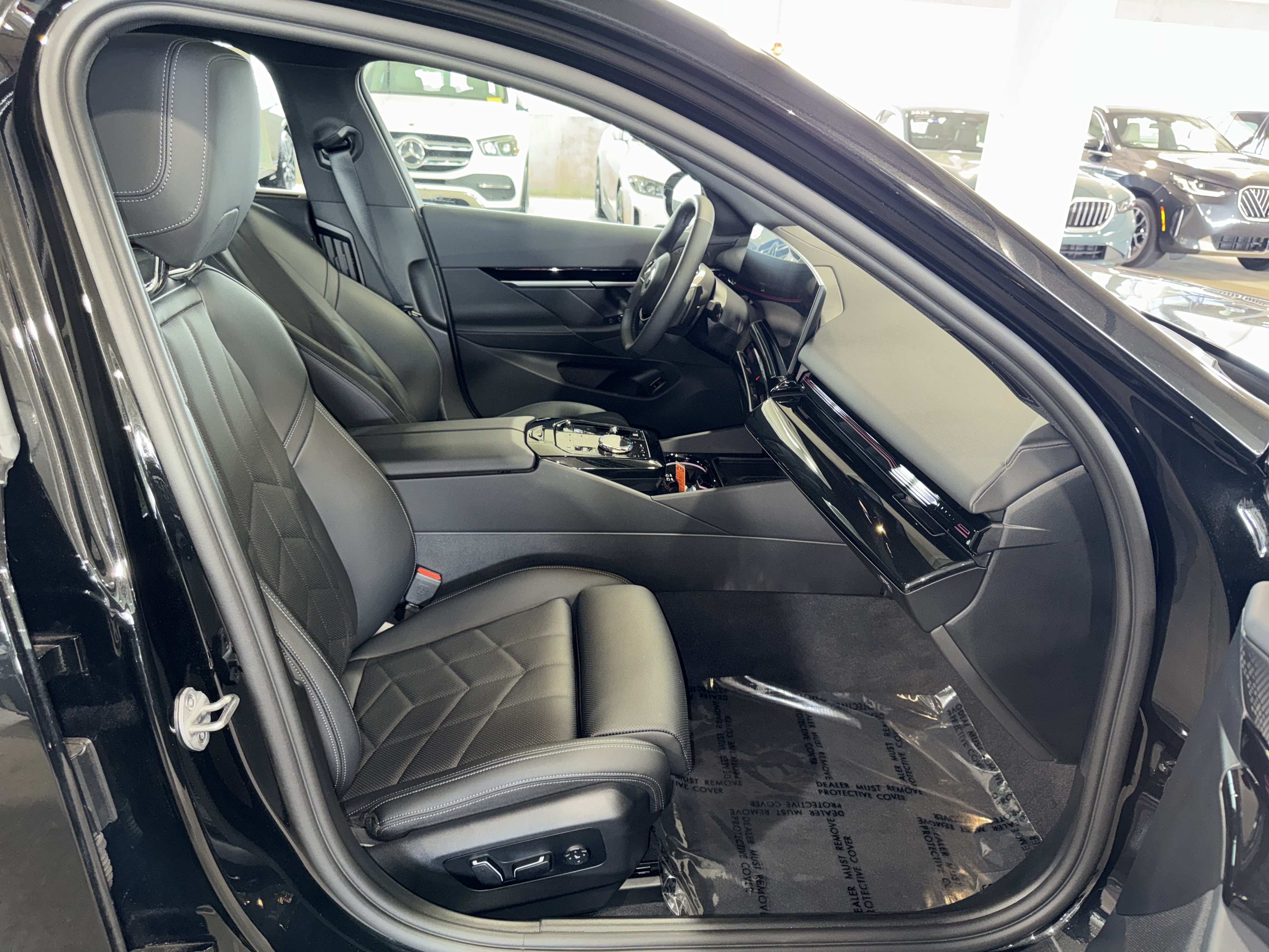 Used 2026 BMW 530i RWD image 11