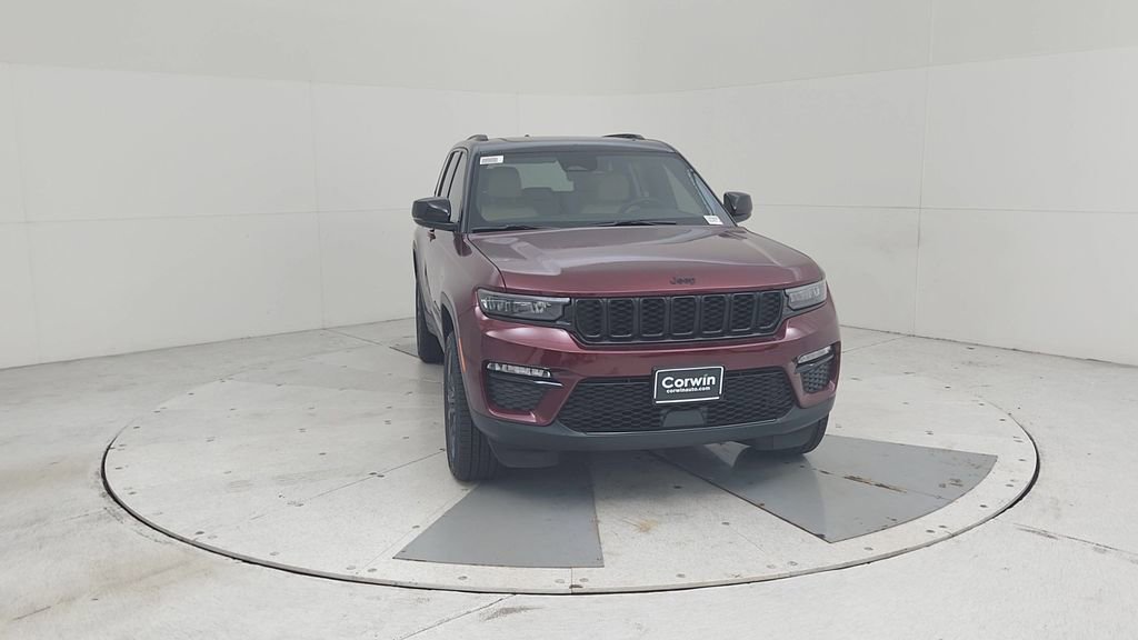 New 2025 Jeep Grand Cherokee Limited image 4