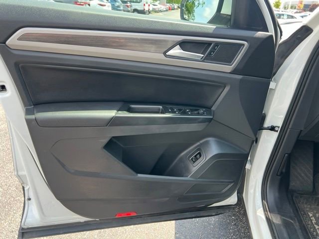 Used 2021 Volkswagen Atlas SEL FWD image 29