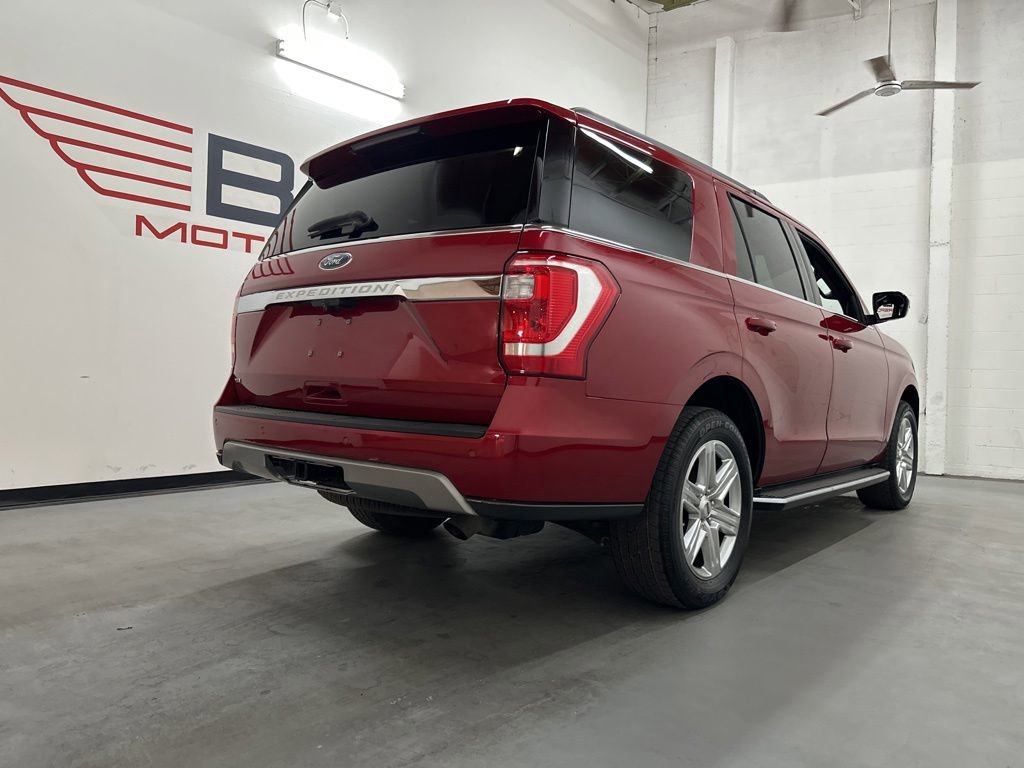 Used 2020 Ford Expedition XLT w/ Equipment Group 202A RWD image 6
