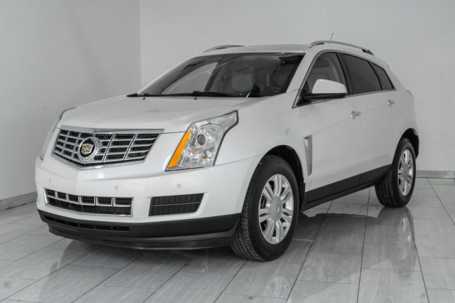 Used 2014 Cadillac SRX Luxury w/ Driver Awareness Package image 4