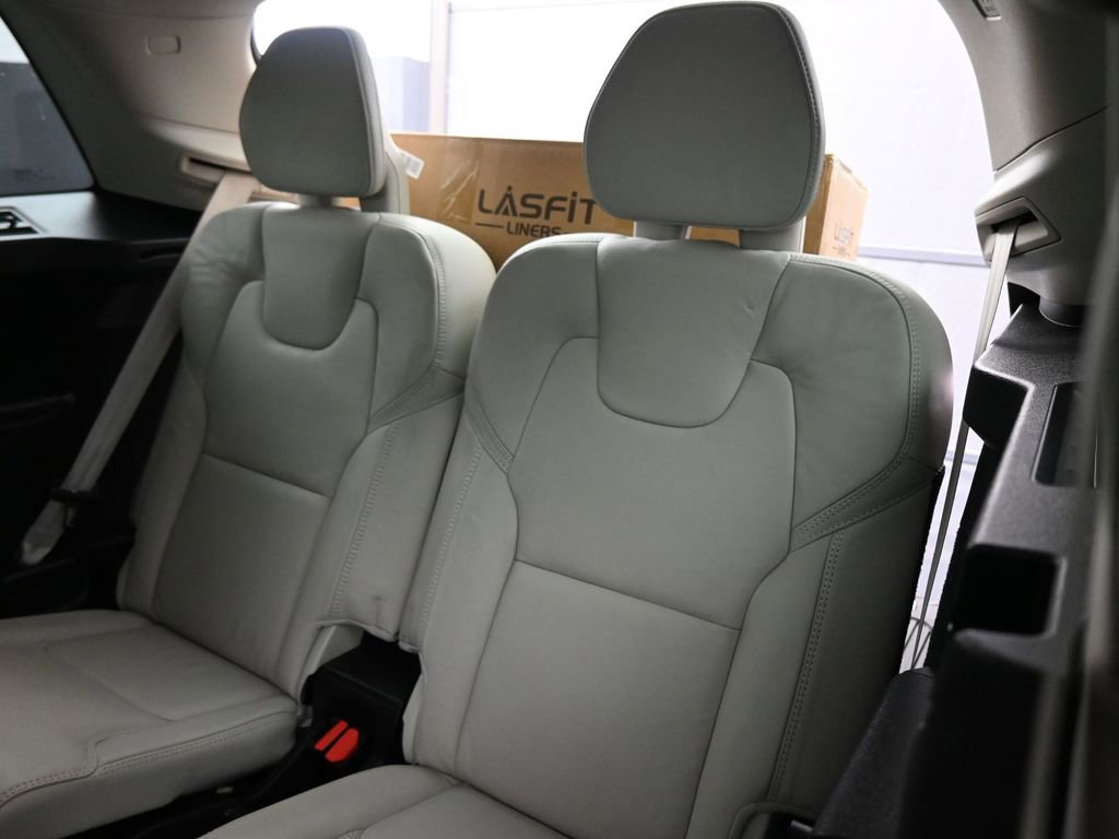 Used 2022 Volvo XC90 T6 Inscription w/ Climate Package image 20