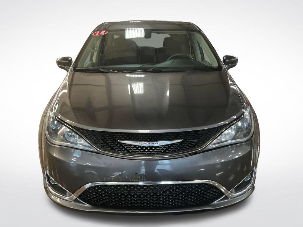 Used 2018 Chrysler Pacifica Touring Plus FWD image 9