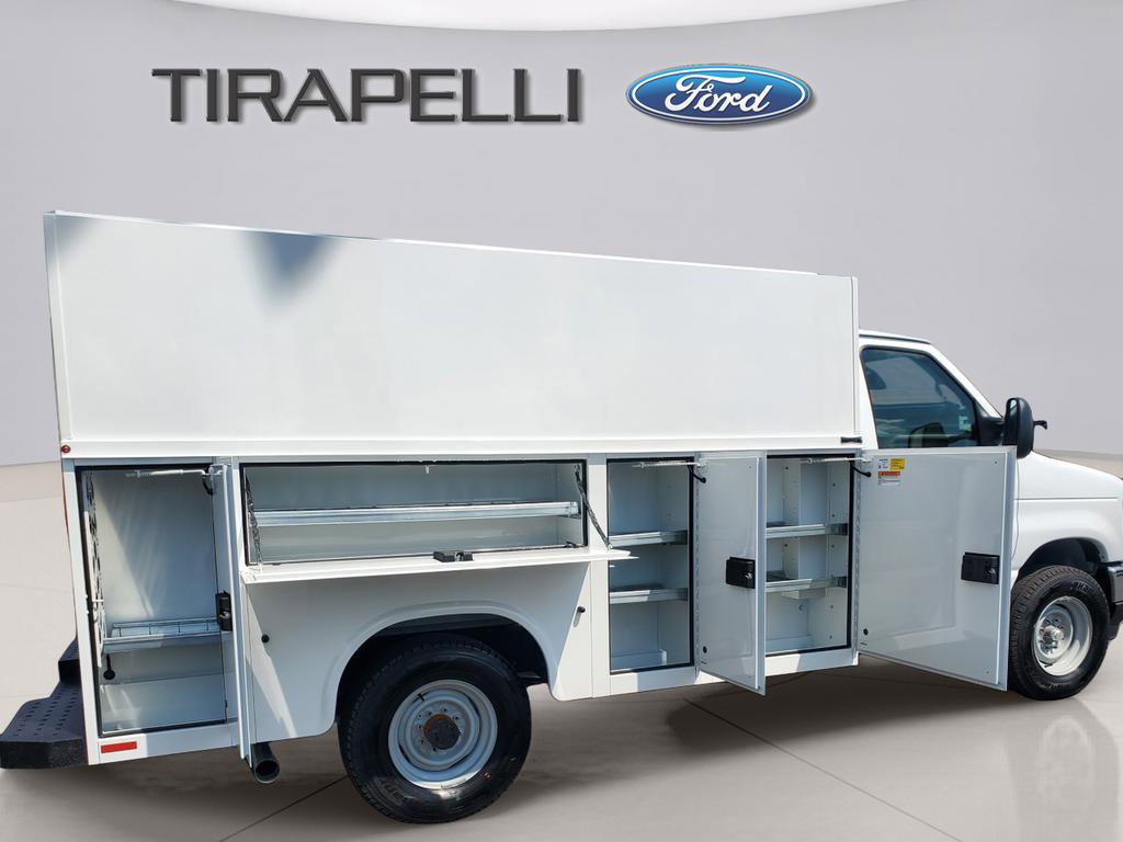 New 2026 Ford E-350 and Econoline 350 Super Duty w/ Power Equipment Group image 20