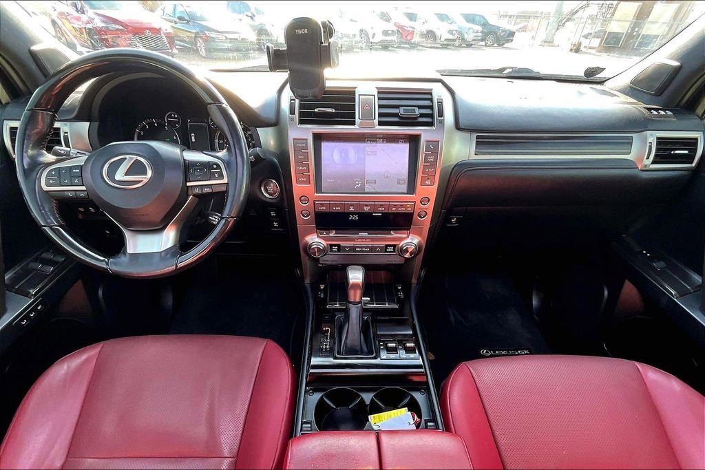Used 2020 Lexus GX 460 Premium w/ Premium Package image 20