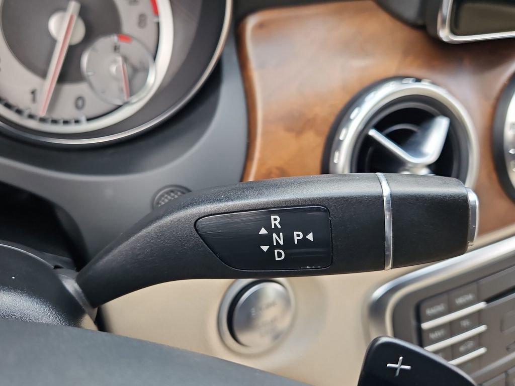 Used 2017 Mercedes-Benz GLA 250 image 21