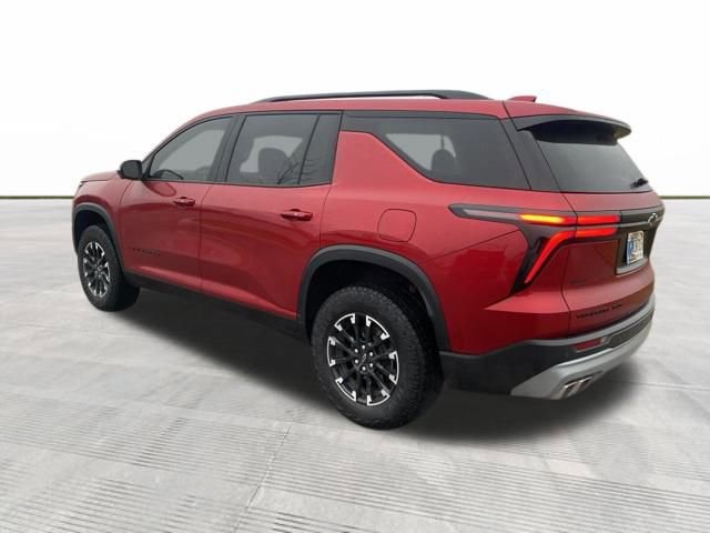 Used 2024 Chevrolet Traverse Z71 image 4