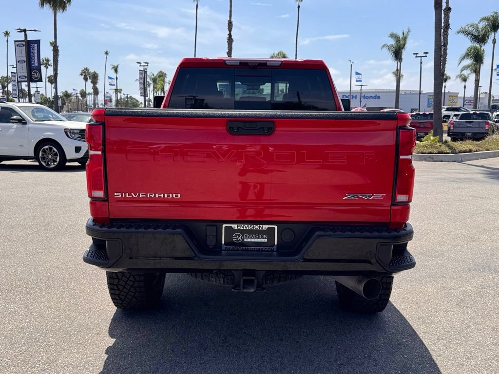 Used 2024 Chevrolet Silverado 2500 ZR2 w/ Technology Package AWD/4WD image 11