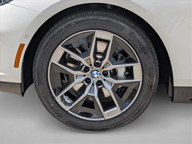 Used 2026 BMW 530i w/ Premium Package image 26