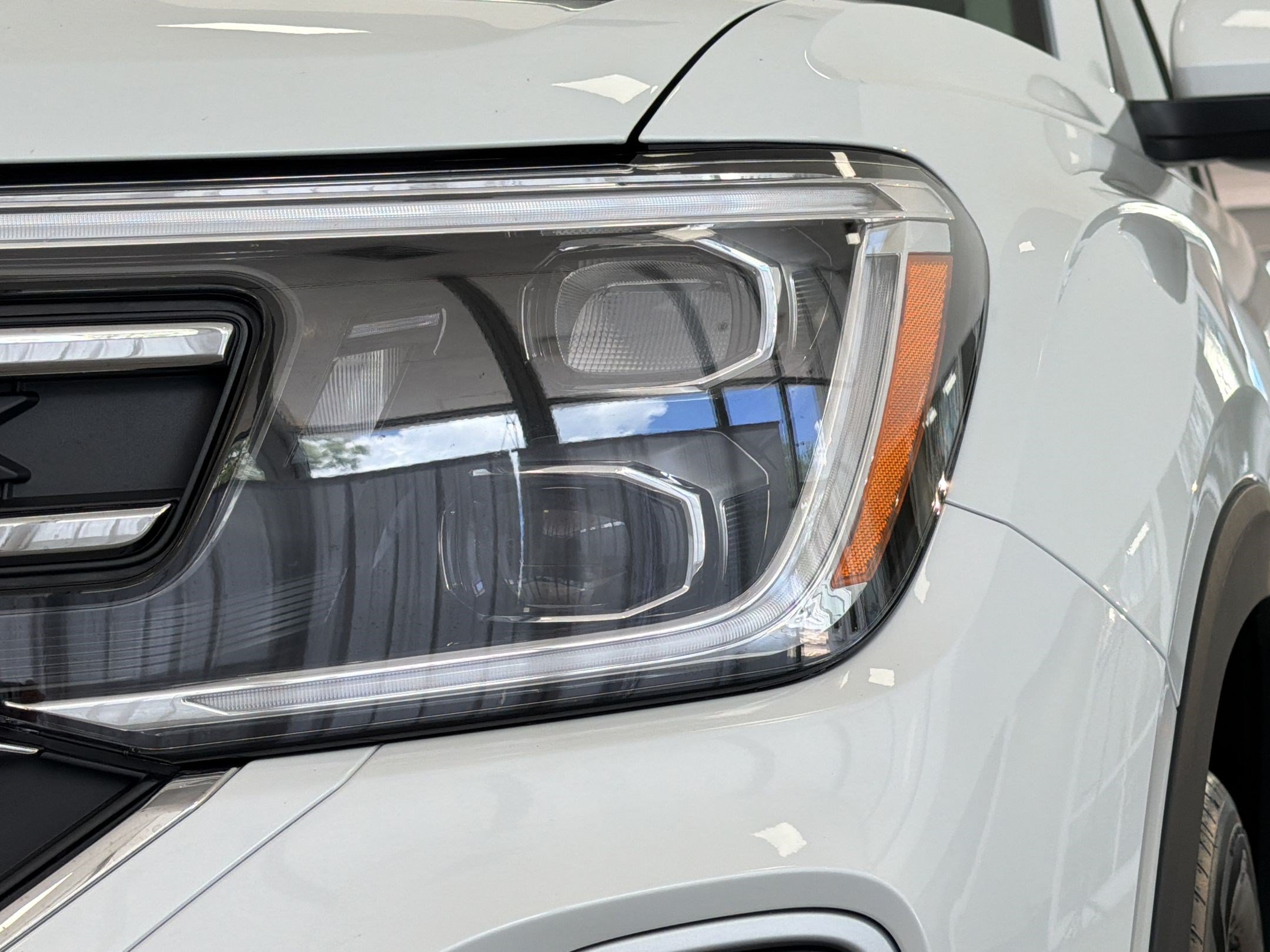 New 2026 Volkswagen Atlas SE FWD image 11