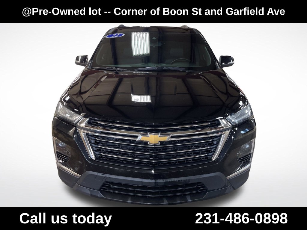 Used 2022 Chevrolet Traverse LT w/ LPO, Floor Liner Package AWD/4WD image 8
