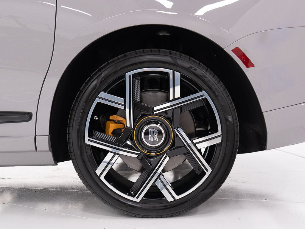 New 2027 Rolls-Royce Cullinan Black Badge AWD/4WD image 51