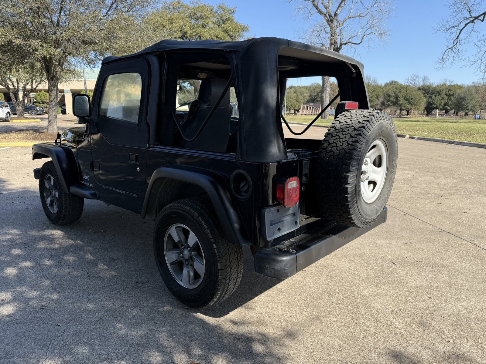 Used 2005 Jeep Wrangler SE AWD/4WD image 7