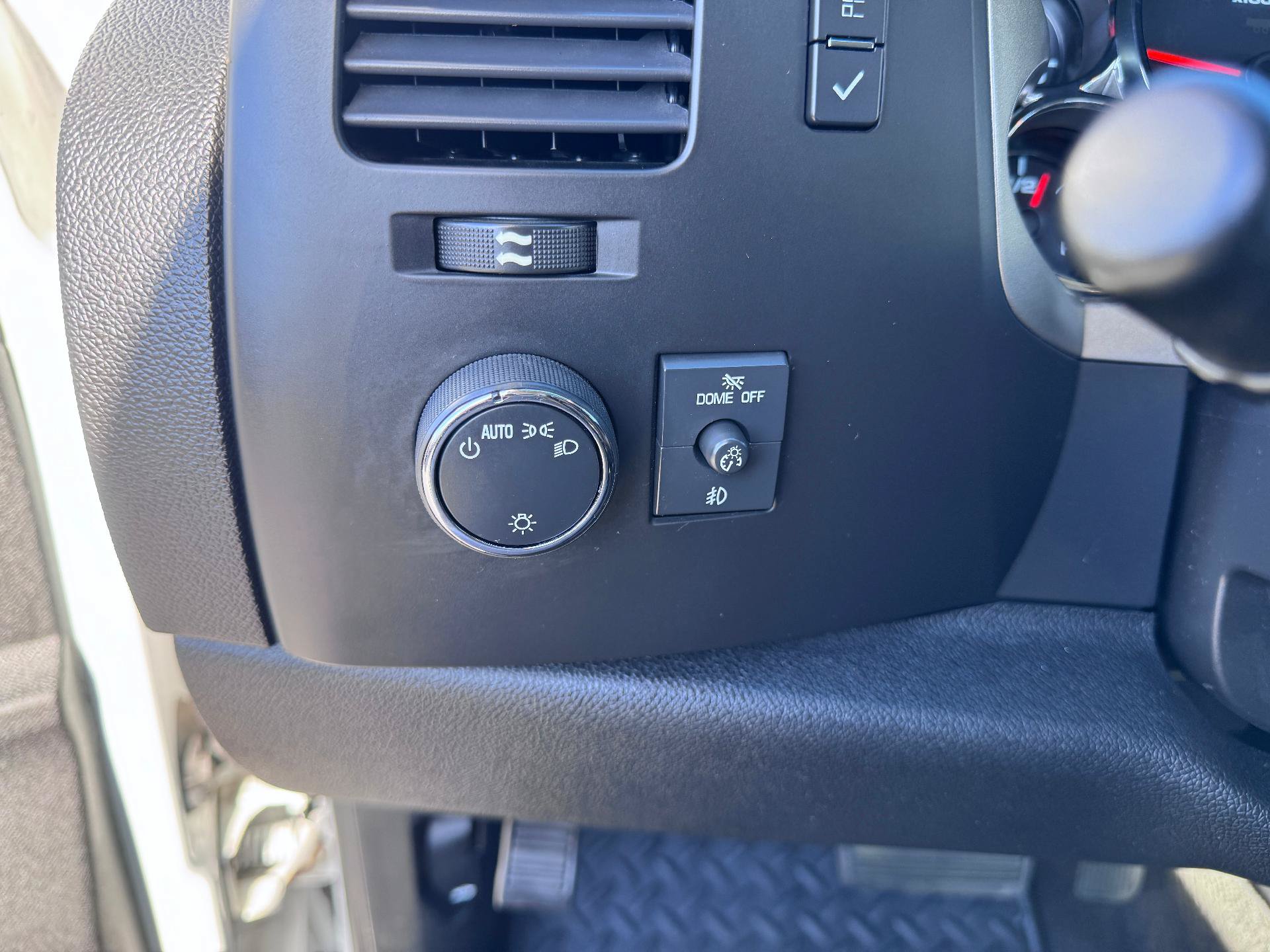 Used 2013 Chevrolet Silverado 1500 LT w/ All-Star Edition AWD/4WD image 24