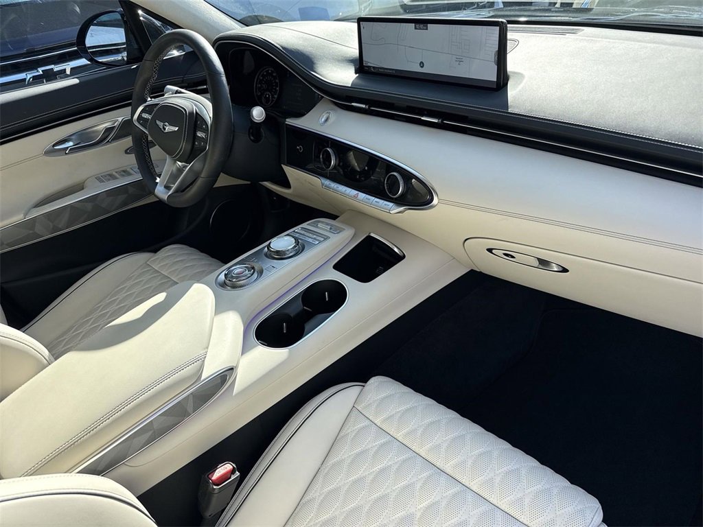 Used 2025 Genesis GV70 3.5T Sport w/ Sport Advanced Package image 28