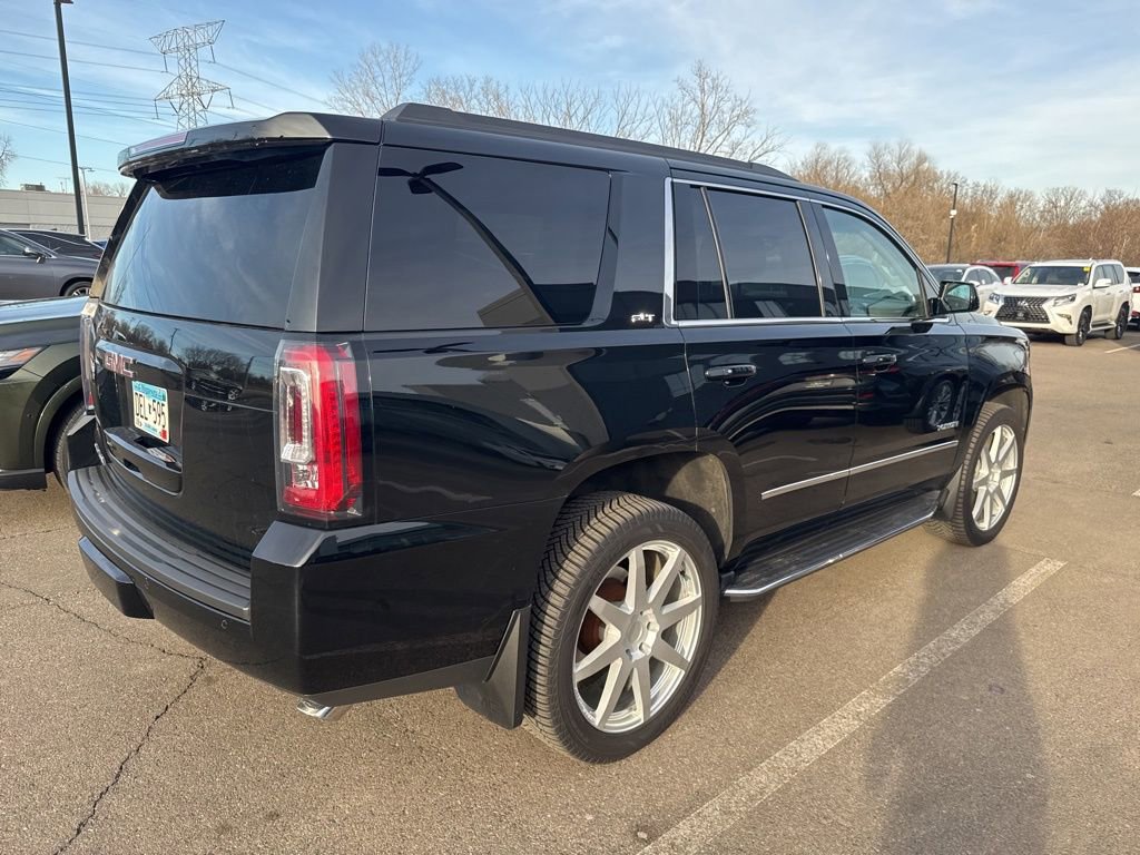 Used 2019 GMC Yukon SLT w/ Premium Edition image 9