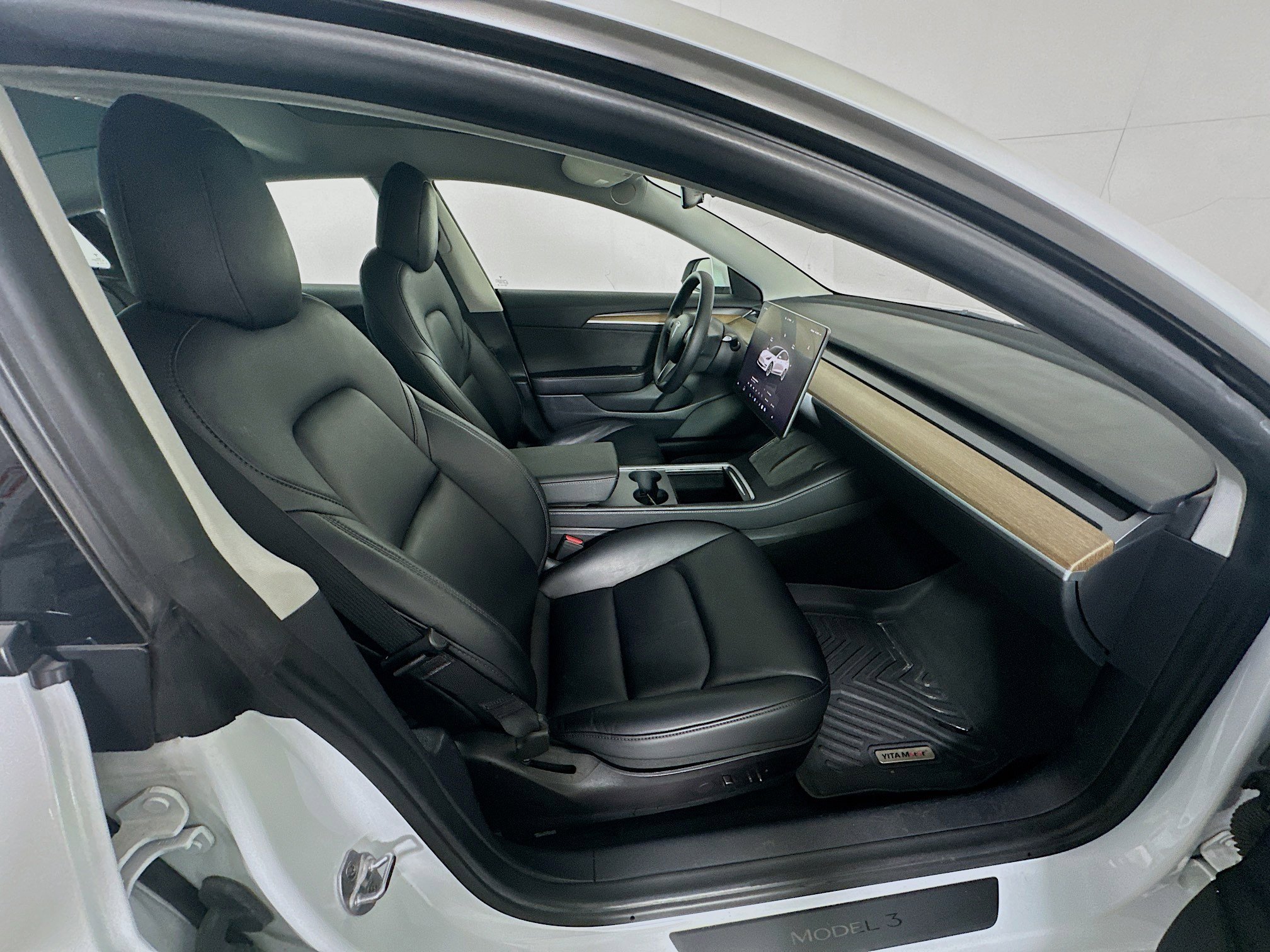 Used 2022 Tesla Model 3 image 33