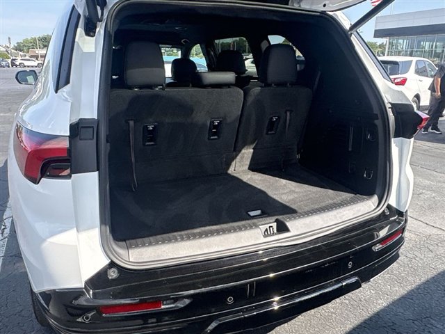 Certified 2025 Buick Enclave Sport Touring w/ Trailering Package, 5000 lbs. FWD image 24
