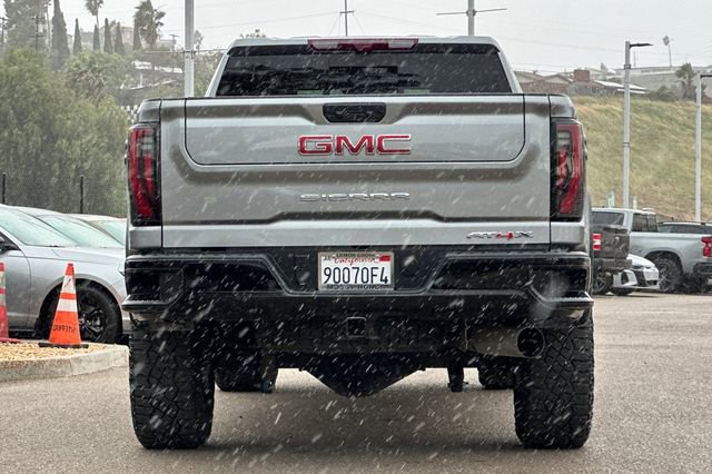 Used 2025 GMC Sierra 2500 AT4X image 6