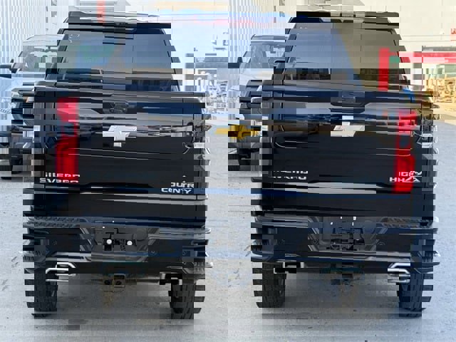 Used 2024 Chevrolet Silverado 1500 High Country w/ High Country Premium Package image 5