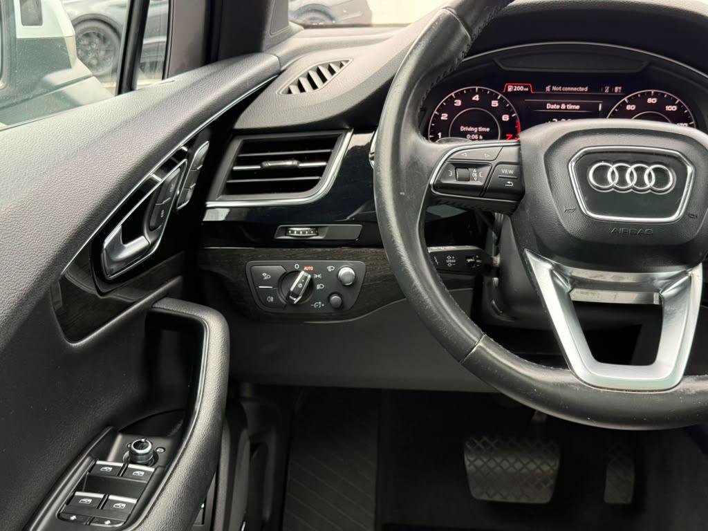 Used 2018 Audi Q7 3.0T Prestige AWD/4WD image 20