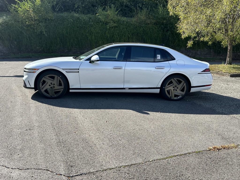 New 2026 Genesis G90 3.5T Prestige image 4
