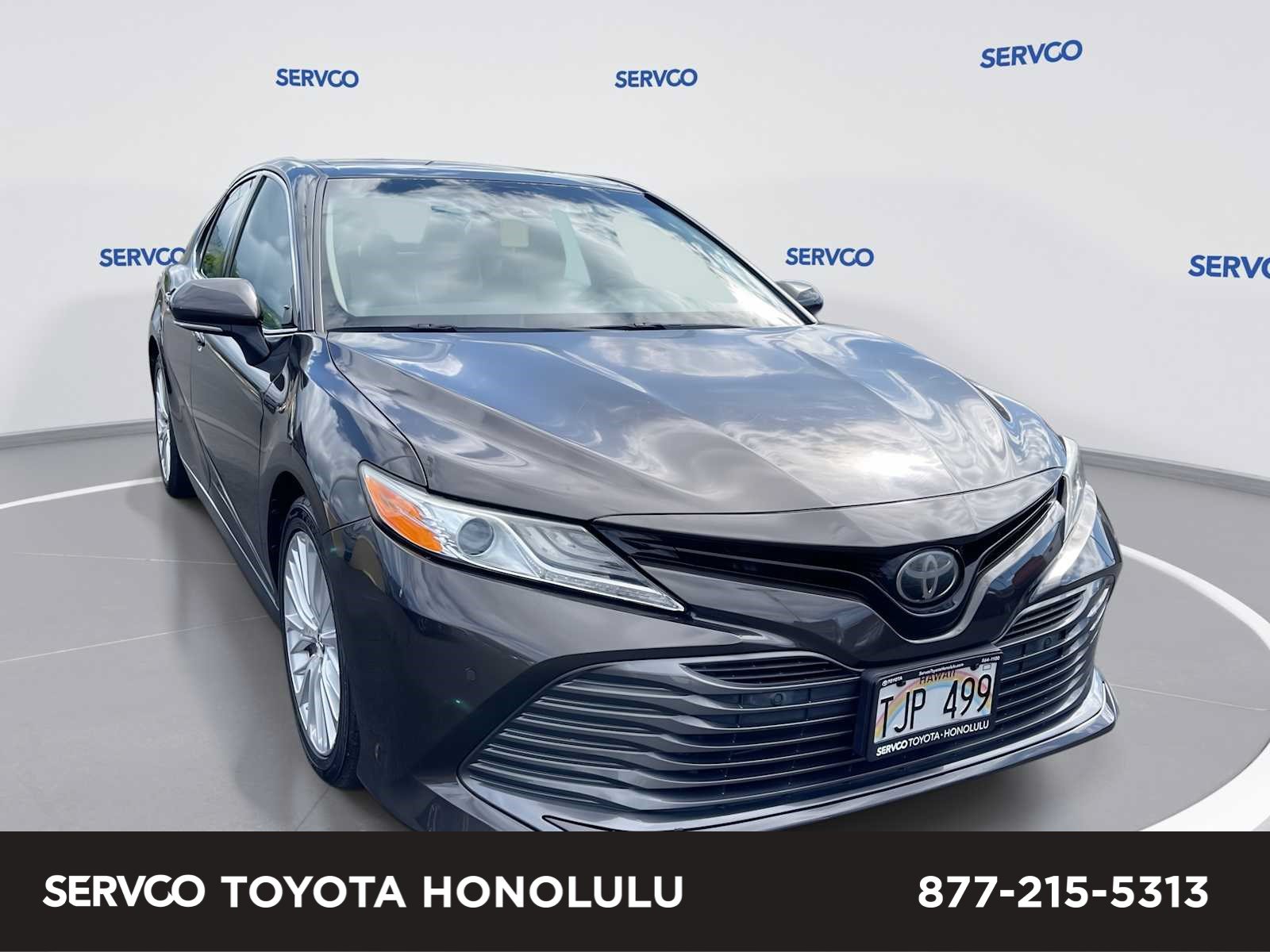 Used 2018 Toyota Camry XLE FWD image 1