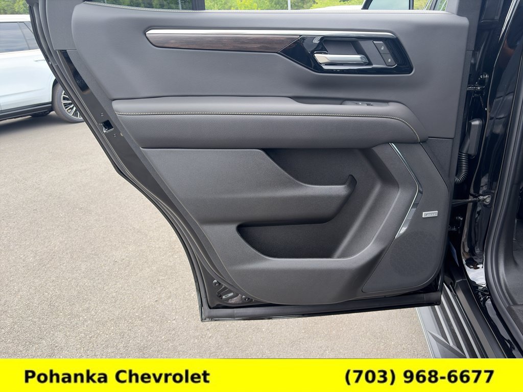 New 2026 Chevrolet Tahoe Premier w/ Sun And Tow Package AWD/4WD image 27