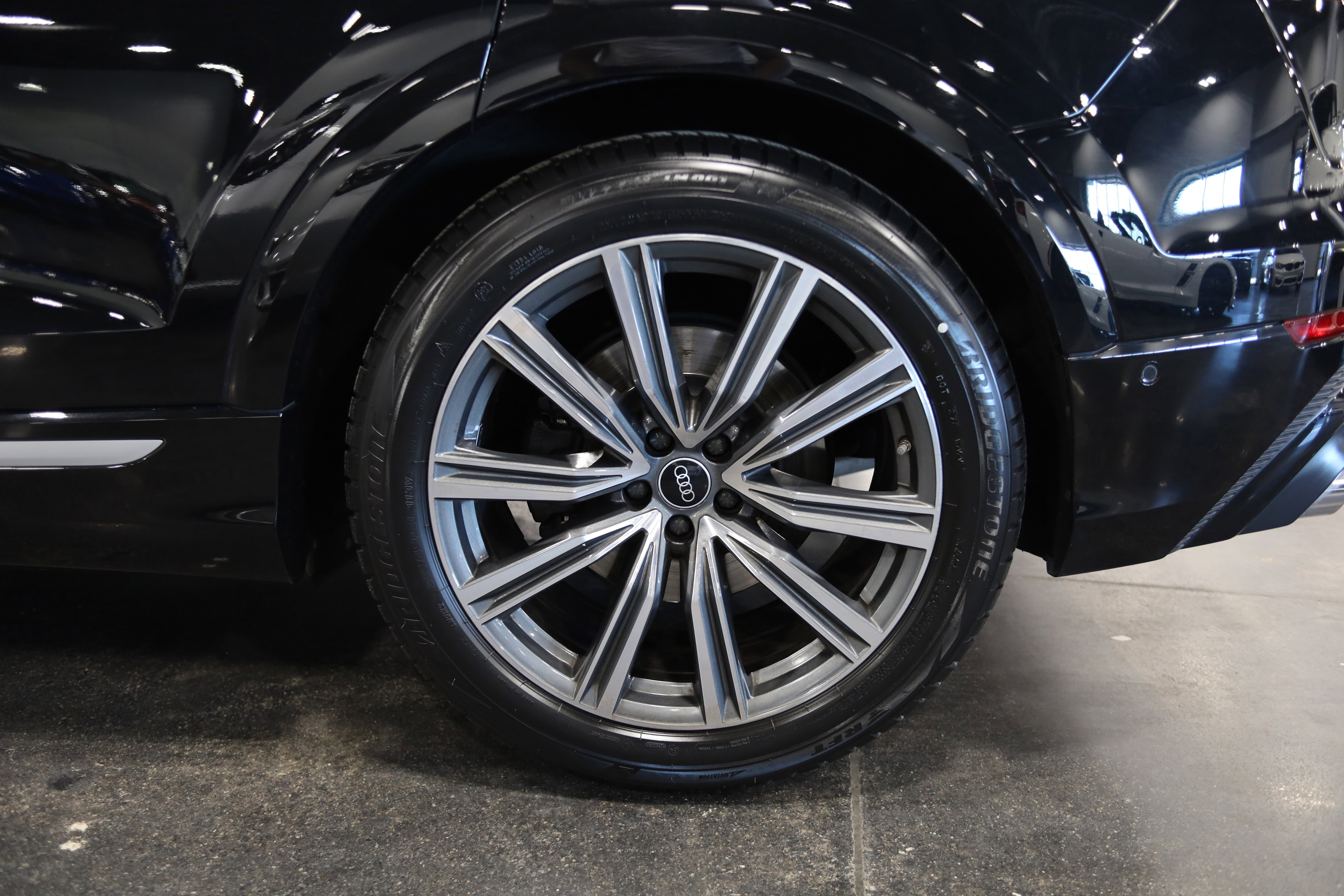Used 2022 Audi SQ8 Premium Plus image 12