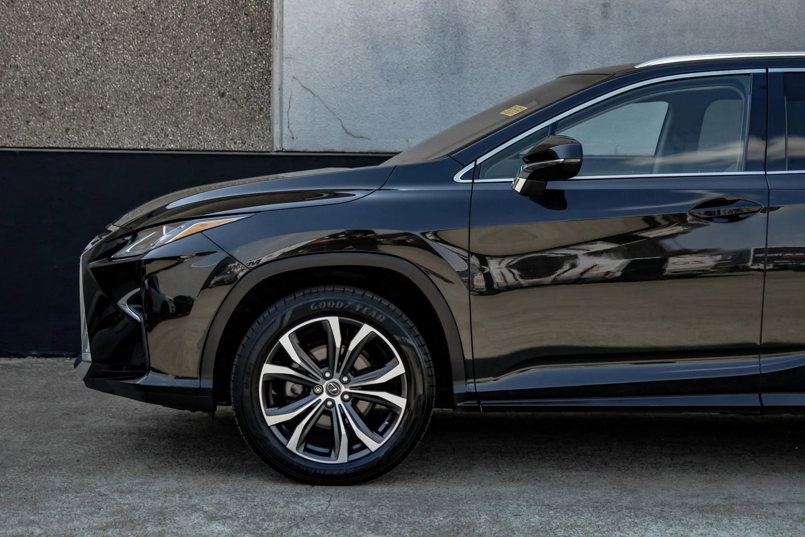 Used 2019 Lexus RX 350L FWD image 12