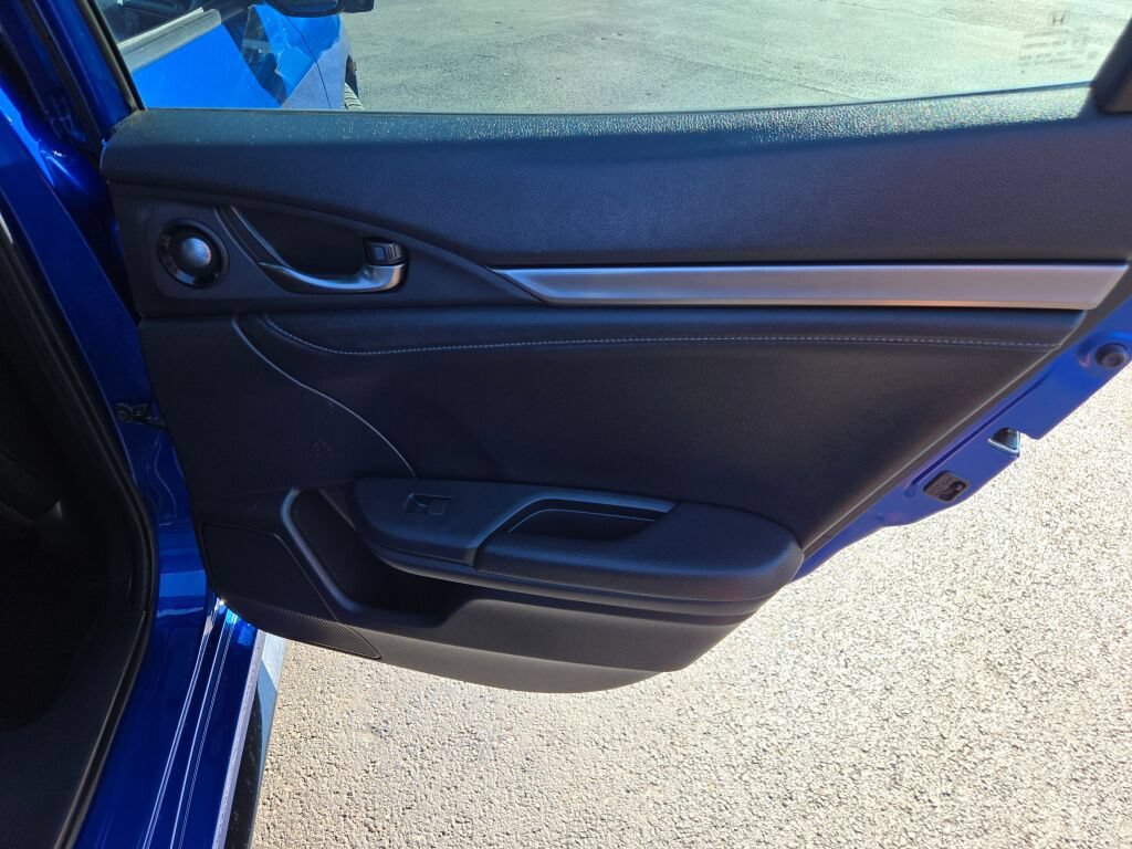 Used 2018 Honda Civic Sport Touring image 10
